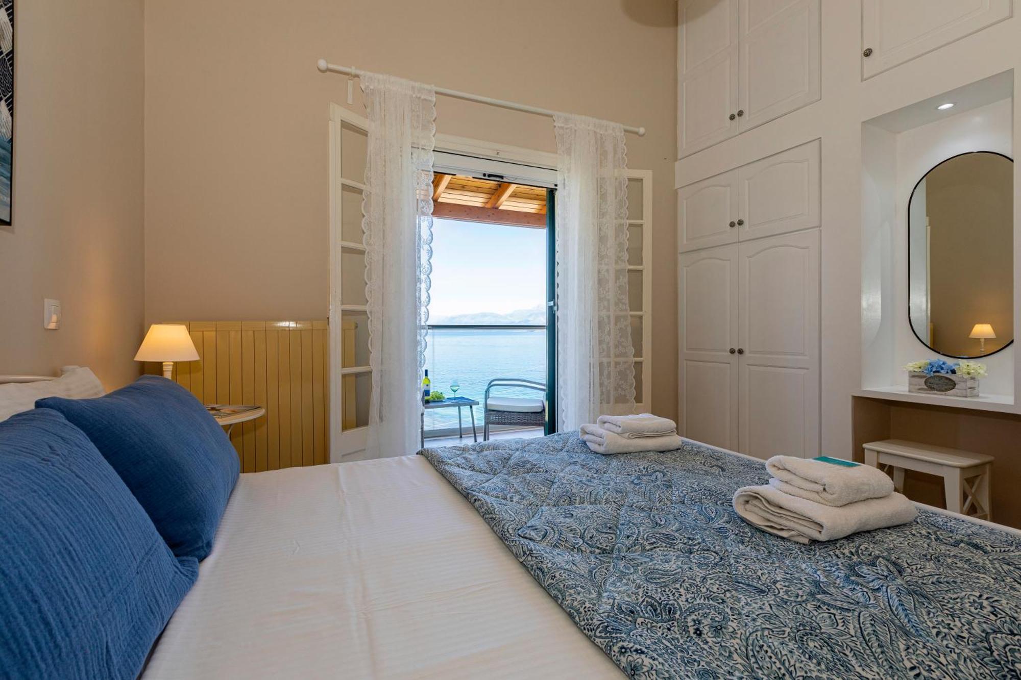 Alisachni Apartments Apraos Екстериор снимка