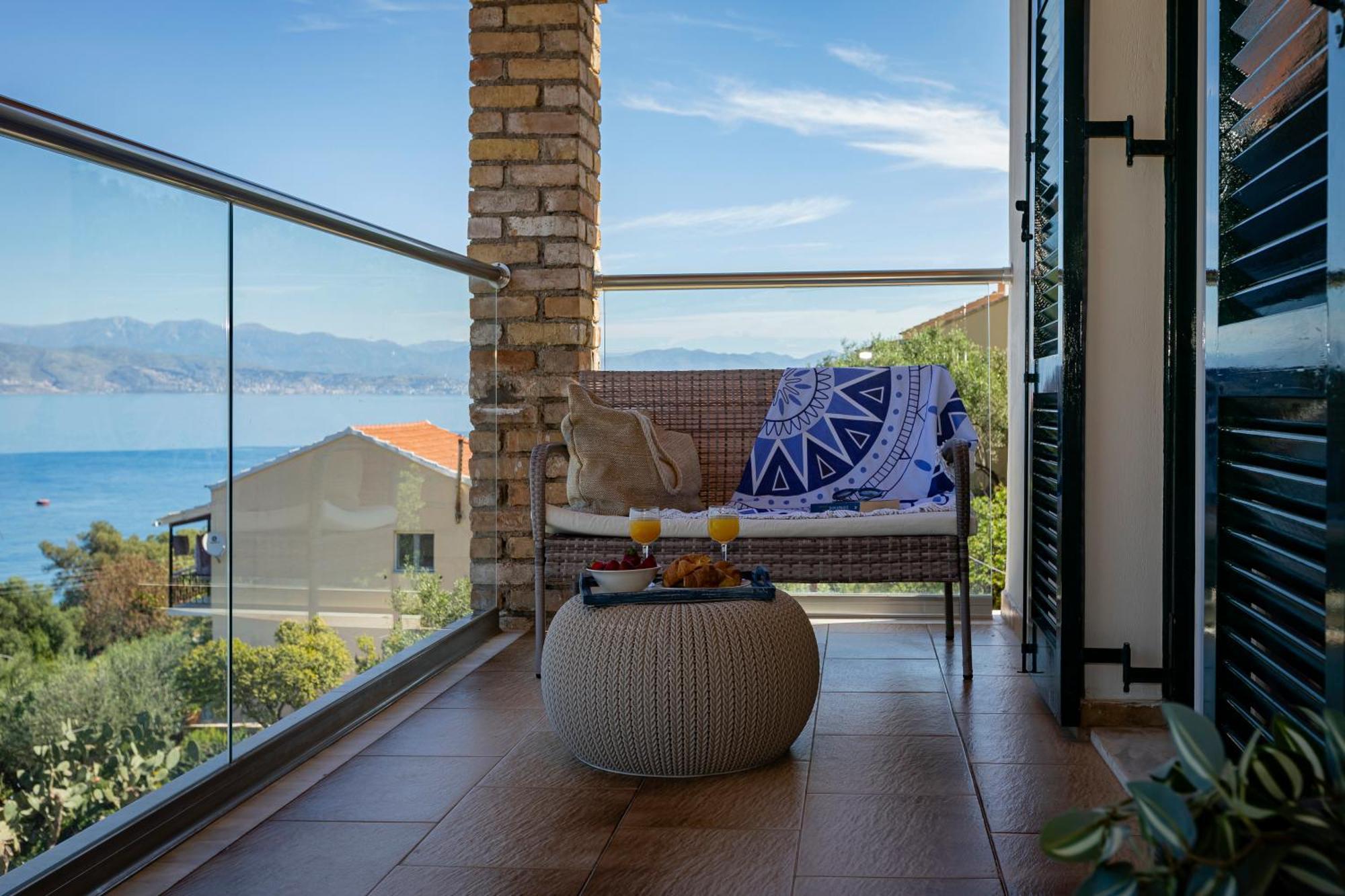 Alisachni Apartments Apraos Стая снимка