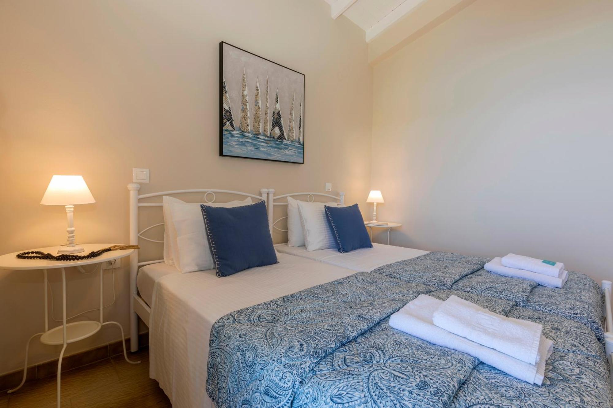 Alisachni Apartments Apraos Стая снимка