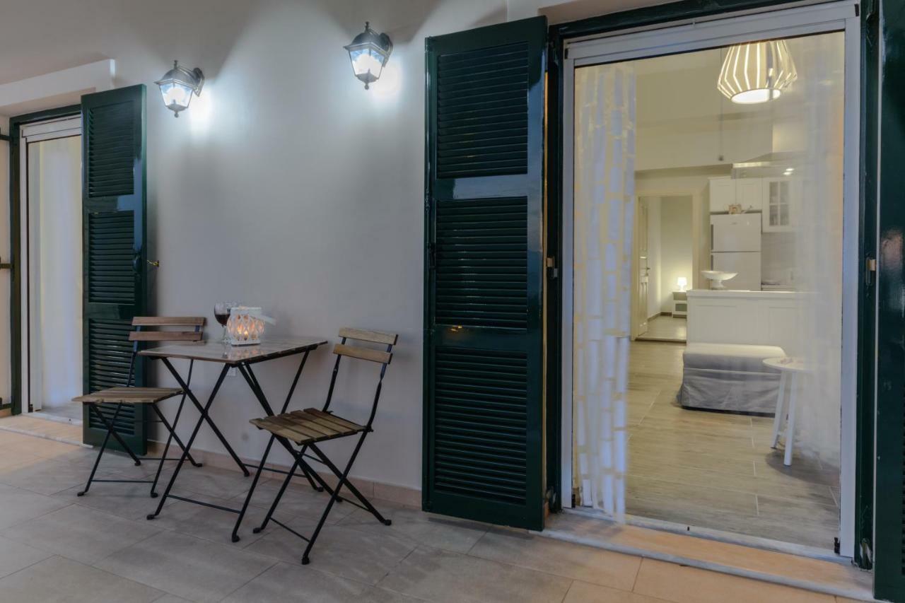 Alisachni Apartments Apraos Екстериор снимка
