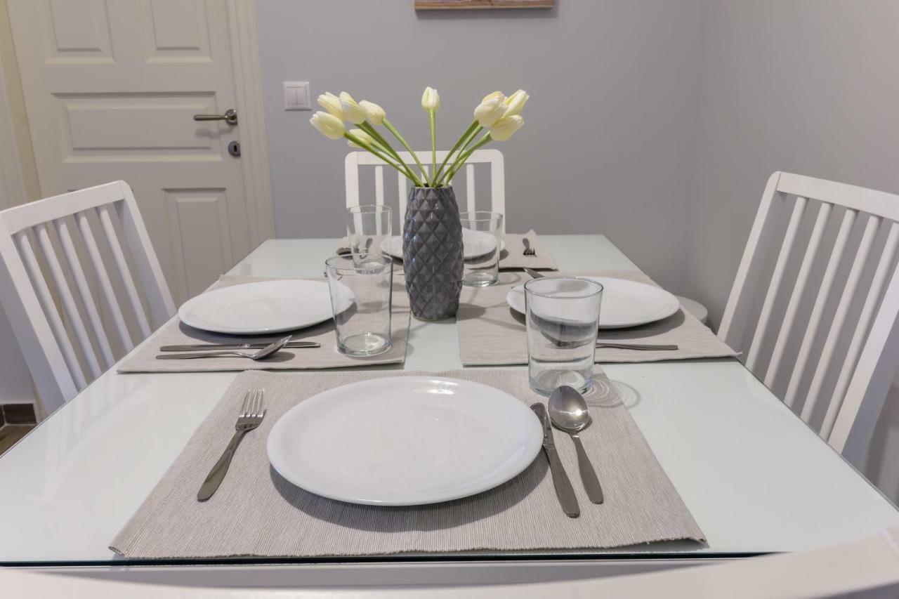 Alisachni Apartments Apraos Екстериор снимка